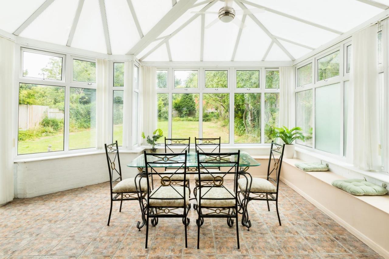 Beautiful 6 Bedroom House For 17 Guests Next To Edgbaston Stadium 伯明翰 外观 照片