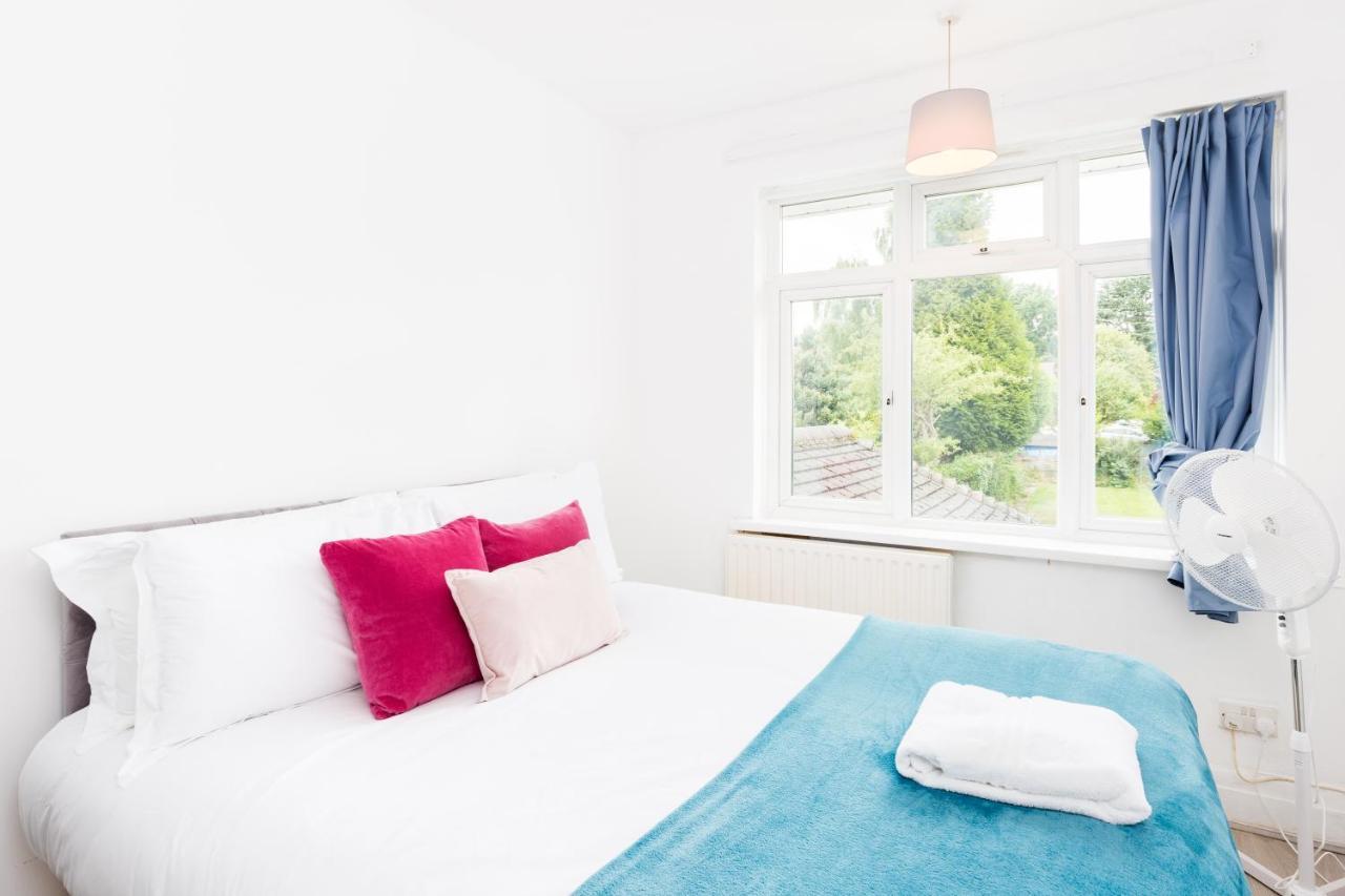 Beautiful 6 Bedroom House For 17 Guests Next To Edgbaston Stadium 伯明翰 外观 照片