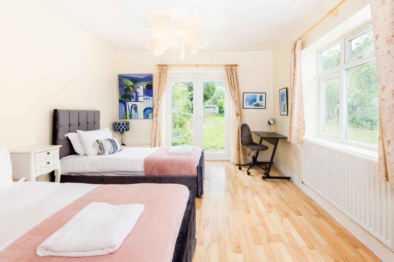 Beautiful 6 Bedroom House For 17 Guests Next To Edgbaston Stadium 伯明翰 外观 照片